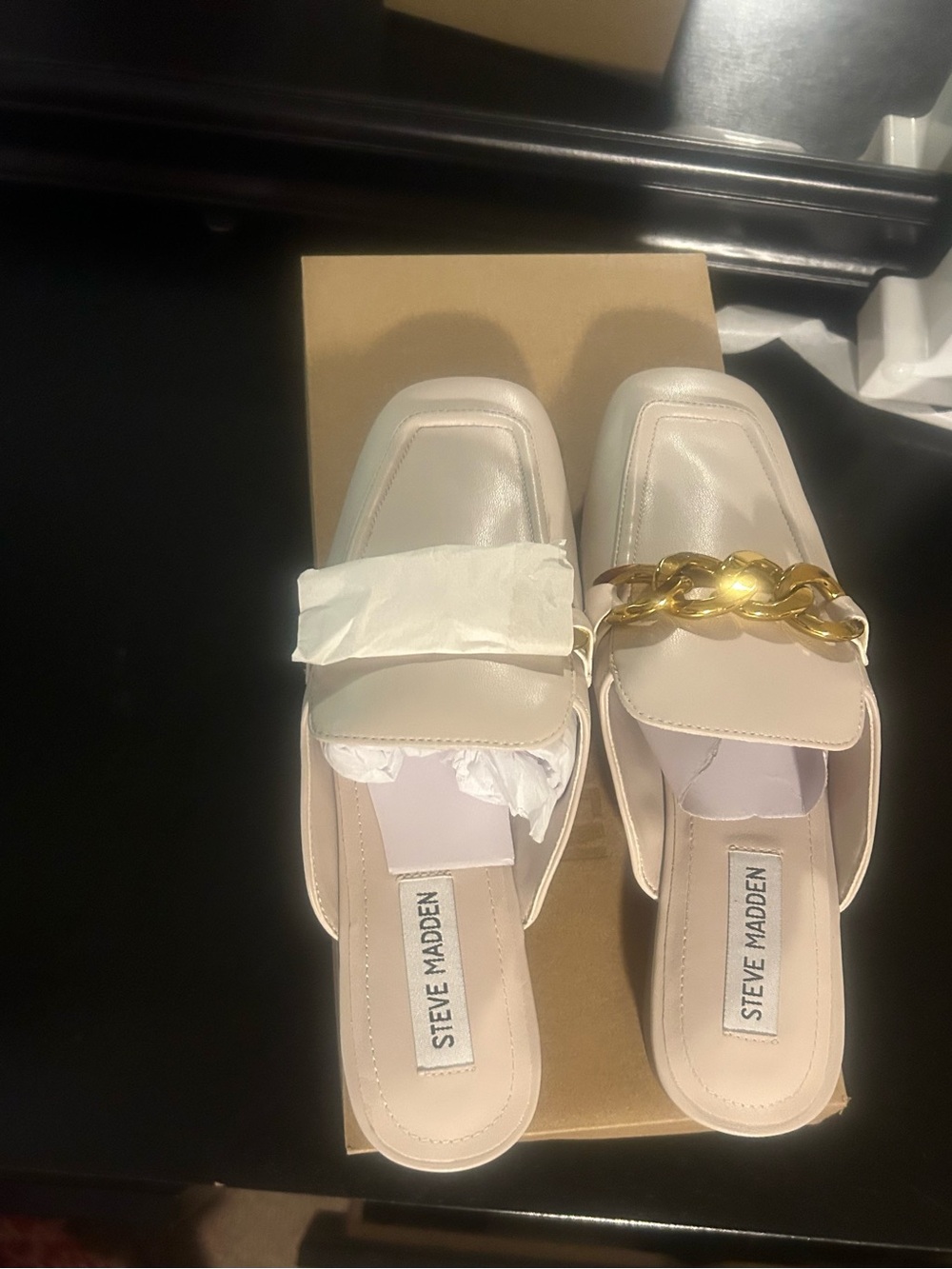 Steve Madden Cream Chain-Detail Slip-On Mules